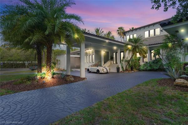 7460 SW 179th St, Palmetto Bay, Florida 33157, image 1