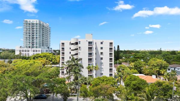 Coral Palms, 2400 SW 3rd Ave #606, Miami, Florida 33129, image 3