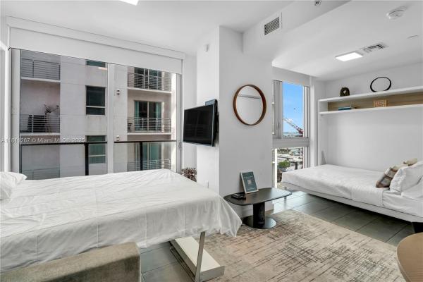 YotelPad Miami, 227 NE 2nd St #2208, Miami, Florida 33132, image 2