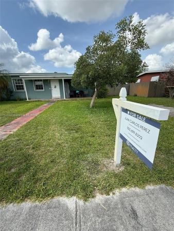 Westwood Lakes Residential, 11412 SW 42nd St, Westwood Lakes, Florida 33165, image 3