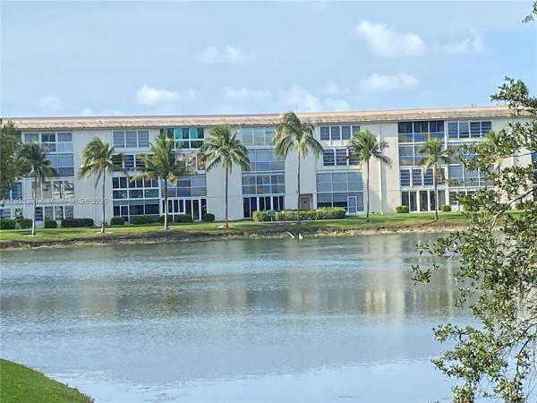 Bermuda Village, 1902 Bermuda Cir #G3, Coconut Creek, Florida 33066, image 1