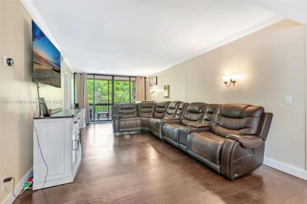 Greenglades, 8411 Forest Hills Dr #208, Coral Springs, Florida 33065, image 1