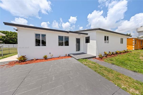 651 NW 9th St, Homestead, Florida 33030, image 1