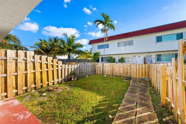 The Lofts Town Villas, 1461 NE 150th St #103, Golden Glades, Florida 33161, image 3