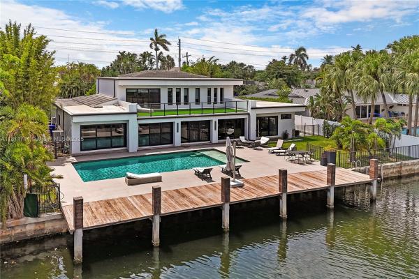 Diplomat Golf Estates, 1601 Diplomat Pkwy, Hollywood, Florida 33019, image 1