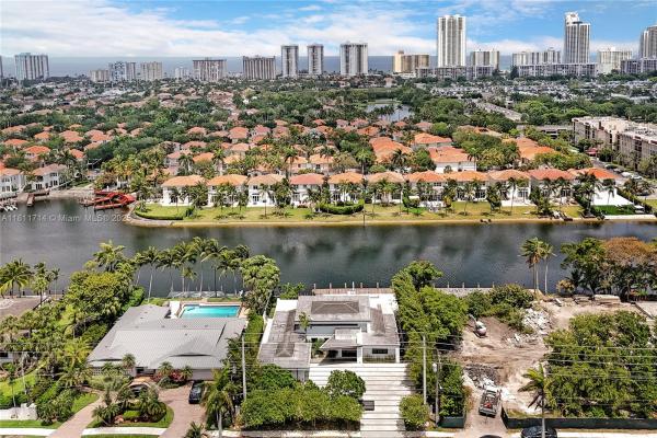 Diplomat Golf Estates, 1601 Diplomat Pkwy, Hollywood, Florida 33019, image 3