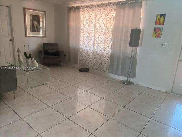 San Sebastian, 13360 SW 43rd St, Kendale Lakes, Florida 33175, image 3