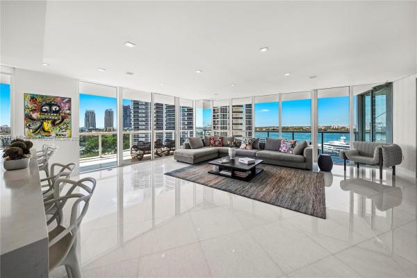 Icon South Beach, 450 Alton Rd #1007, Miami Beach, Florida 33139, image 1