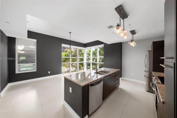 The Plaza On Brickell East, 950 Brickell Bay Dr #200, Miami, Florida 33131, image 1