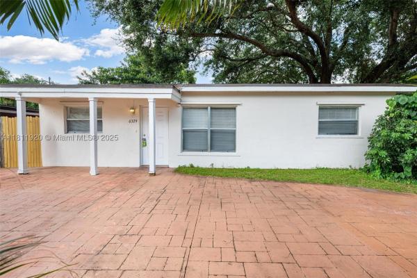 Hollywood Suburbs, 6329 Garfield St, Hollywood, Florida 33024, image 1