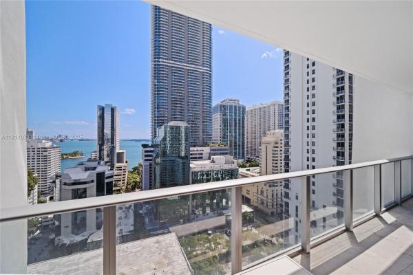 1010 Brickell, 1010 Brickell Ave #2204, Miami, Florida 33131, image 1