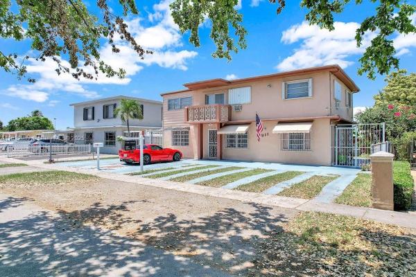 Sun Tan Village, 911 E 9th Pl, Hialeah, Florida 33010, image 1