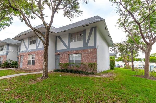 7503 Kimberly Blvd #114, North Lauderdale, Florida 33068, image 1