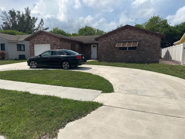 Sandalfoot Cove, 9353 SW 1st Pl, Boca Raton, Florida 33428, image 1
