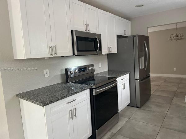 Sandalfoot Cove, 9353 SW 1st Pl, Boca Raton, Florida 33428, image 3