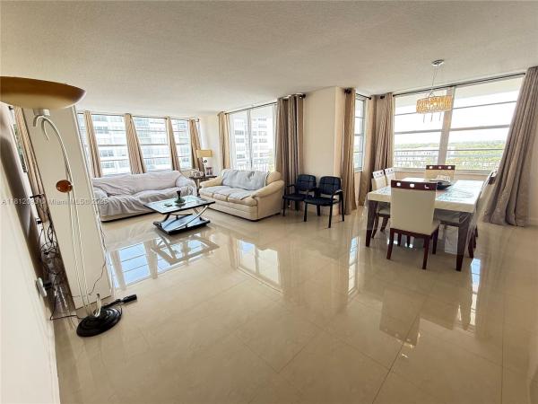 Del Prado, 18051 Biscayne Blvd #1505-1, Aventura, Florida 33160, image 2