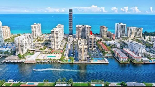 Avant Garde, 2049 S Ocean Dr #202, Hallandale Beach, Florida 33009, image 1