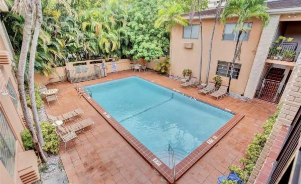 Santillane House, 218 Santillane Ave #1, Coral Gables, Florida 33134, image 1