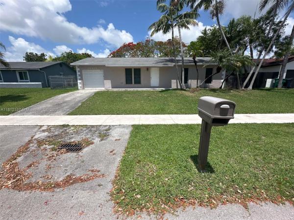 26422 SW 122nd Ct, Homestead, Florida 33032, image 2