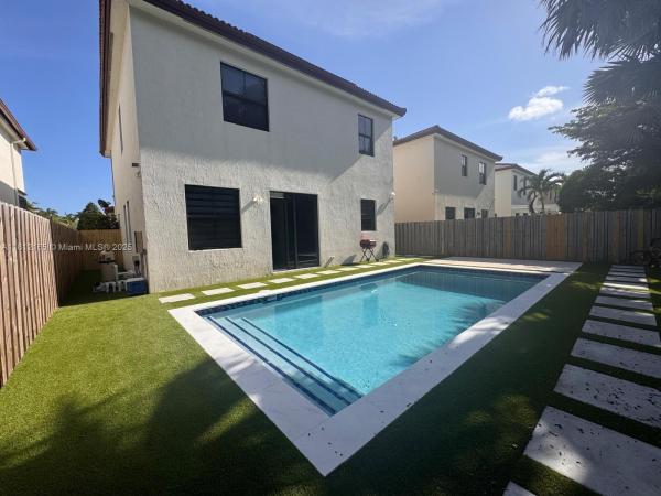 Isles At Grand Bay, 10003 NW 89th Ter, Doral, Florida 33178, image 2
