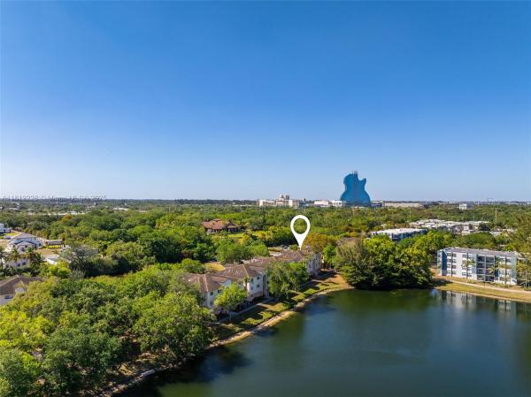 Lakewood At Emerald Hills, 3690 N 56th Ave #948, Hollywood, Florida 33021, image 1