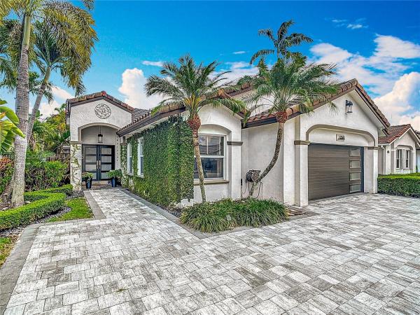 Venezia Homes Estates, 13382 NW 8th St, Tamiami, Florida 33182, image 2