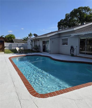 10625 SW 127th Pl, Unincorporated Dade County, Florida 33186, image 1