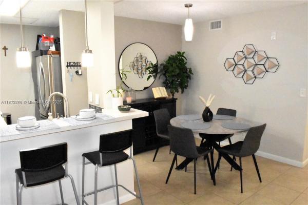 Holiday Village Of Coral Springs, 3586 N University Dr #U-6, Coral Springs, Florida 33065, image 1