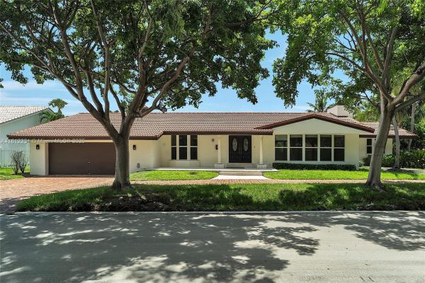 Sea Ranch Lakes Estates, 9 Gatehouse Rd, Sea Ranch Lakes, Florida 33308, image 1
