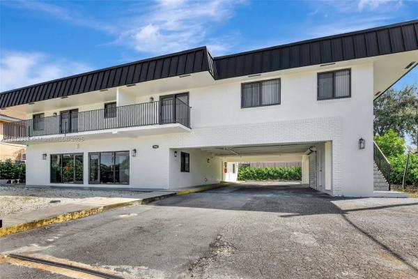 Reed Land, 5980 SW 40th Ave #C, Dania Beach, Florida 33312, image 1