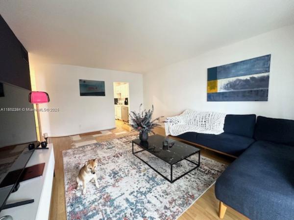 Imperial Point Colonnades, 2181 NE 67th St #628, Fort Lauderdale, Florida 33308, image 1