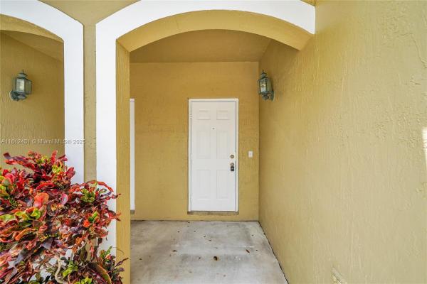 Pelican Pointe, 12106 SW 2nd St, Pembroke Pines, Florida 33025, image 2