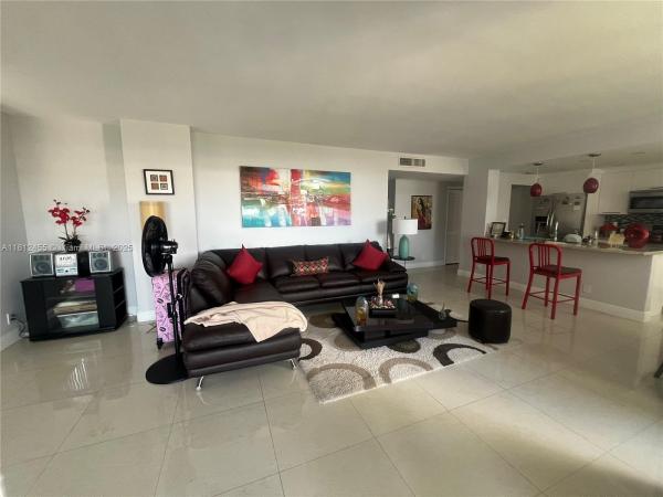 Hillcrest, 4330 Hillcrest Dr #619, Hollywood, Florida 33021, image 1