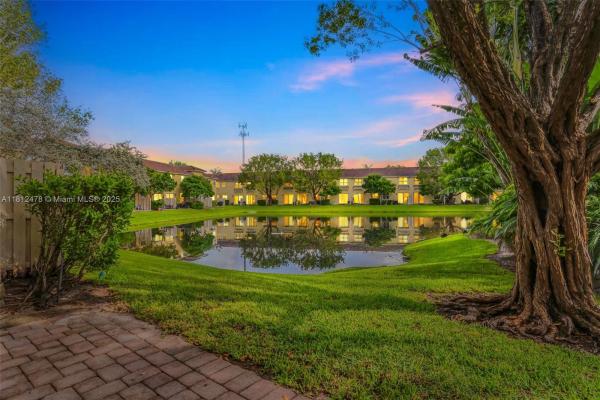Tuscan Villas, 2851 W Prospect Rd #1002, Tamarac, Florida 33309, image 1