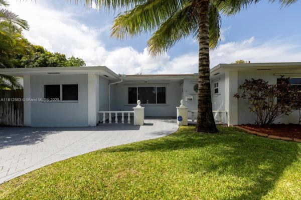 Boulevard Heights, 7509 Hayes St, Hollywood, Florida 33024, image 3