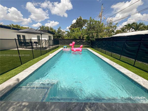 1451 NE 155th Ter, Miami, Florida 33162, image 1