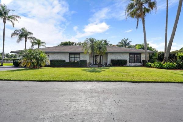 Majestic Groves, 3030 SW 117th Ave, Davie, Florida 33330, image 2