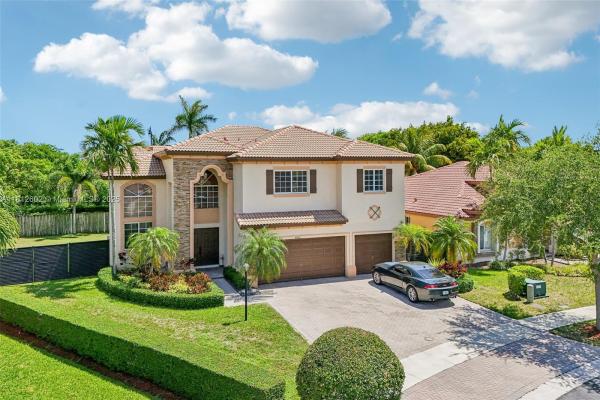 3582 NE 9th St, Homestead, Florida 33033, image 1