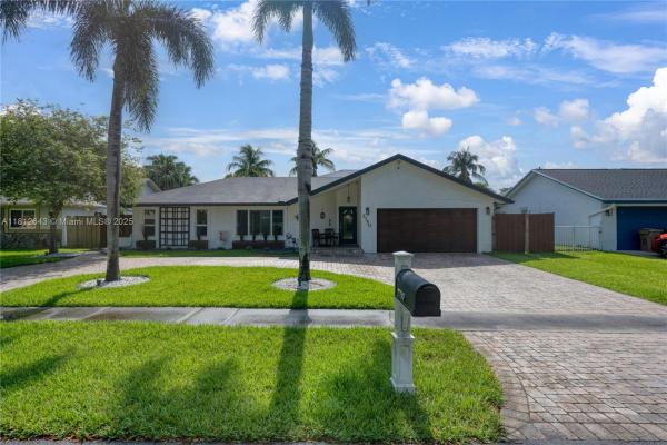 Rolling Hills Lake Estates, 2750 SW 86th Way, Davie, Florida 33328, image 1