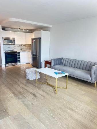 North Bay White House, 1770 79th St Cswy #D307, North Bay Village, Florida 33141, image 1