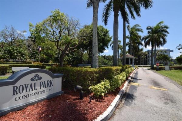 Royal Park, 103 Royal Park Dr #3D, Oakland Park, Florida 33309, image 1