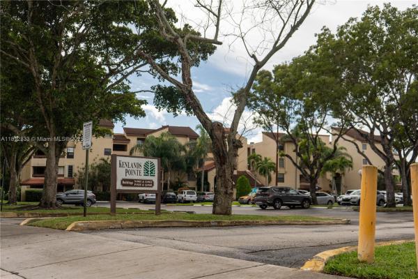 9140 SW 123rd Ct #208-Q, Unincorporated Dade County, Florida 33186, image 1