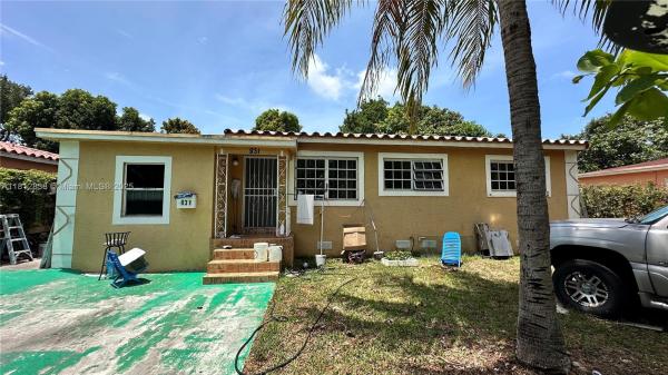 831 NE 157th Ter, Miami, Florida 33162, image 1