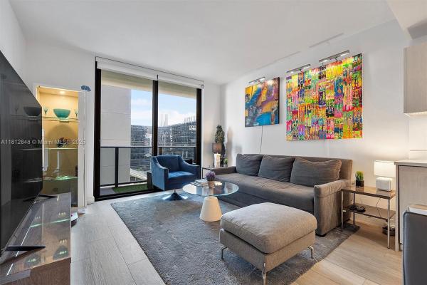 Brickell Heights West, 55 SW 9th St #1510, Miami, Florida 33130, image 2