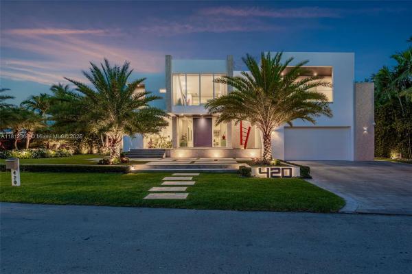 Cape Florida, 420 Island Dr, Key Biscayne, Florida 33149, image 1