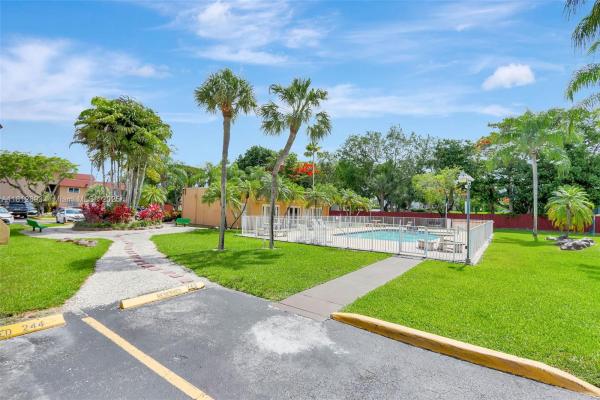 Puerta Del Sol, 9972 N Kendall Dr #1128, Kendall, Florida 33176, image 3