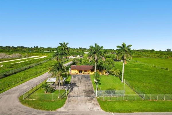 13101 SW 205th Ave, Miami, Florida 33196, image 1