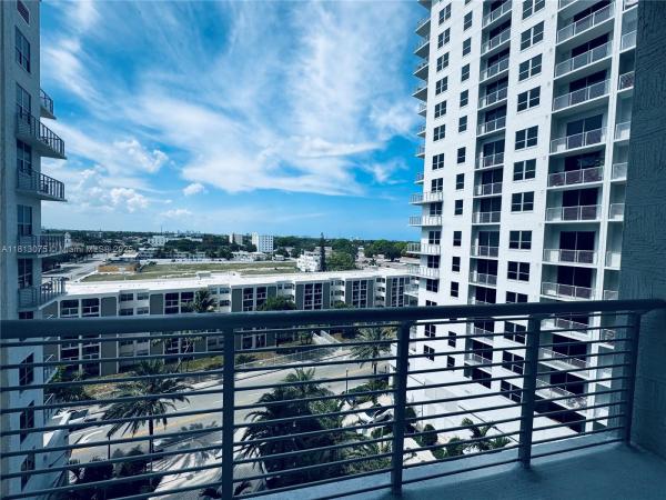 Circ Residences At Hollywood Circle, 1776 Polk St #817, Hollywood, Florida 33020, image 1