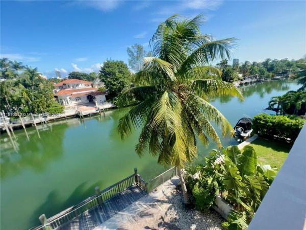The Castille, 4011 N Meridian Ave #38, Miami Beach, Florida 33140, image 1