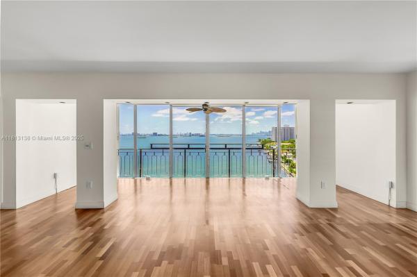 11111 Biscayne Blvd #16G, Unincorporated Dade County, Florida 33181, image 1